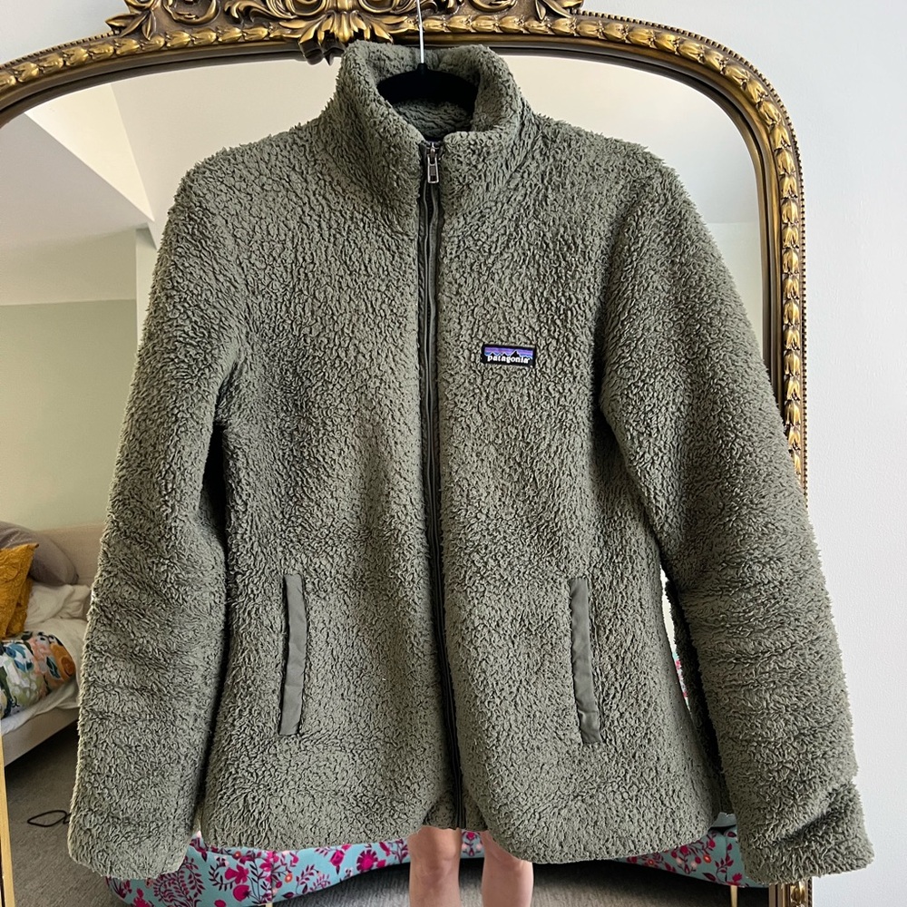 Patagonia Green Teddy Jacket with High Collar